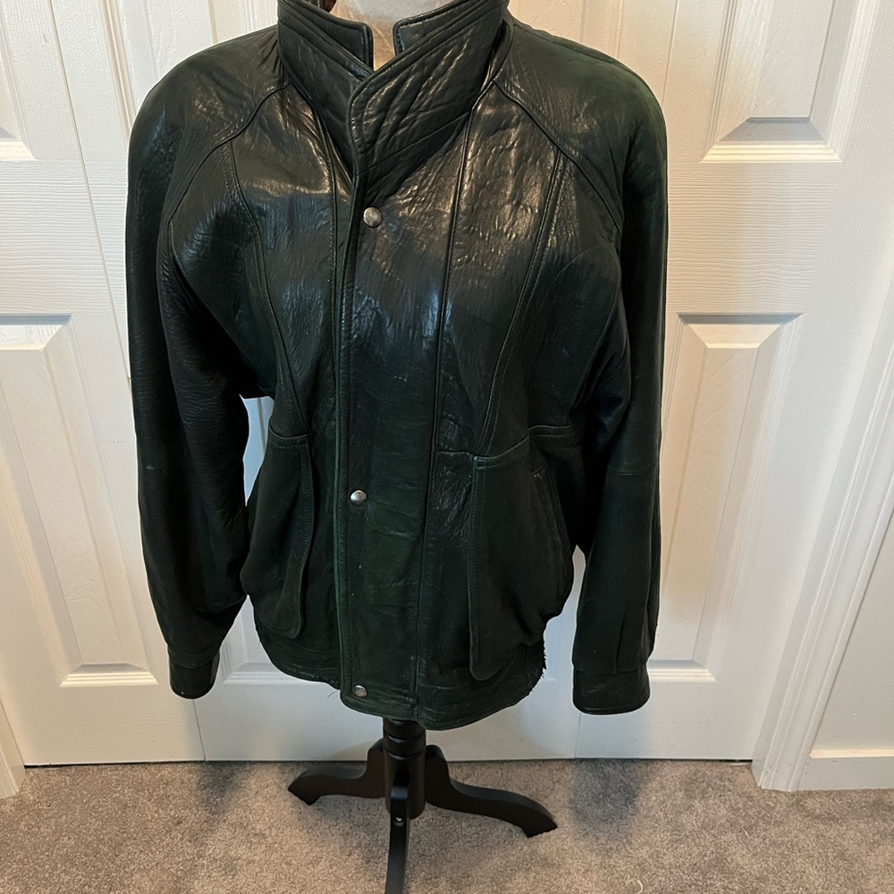 Vintage 1980s size L Men's Green Leather Jacket by Ocean West